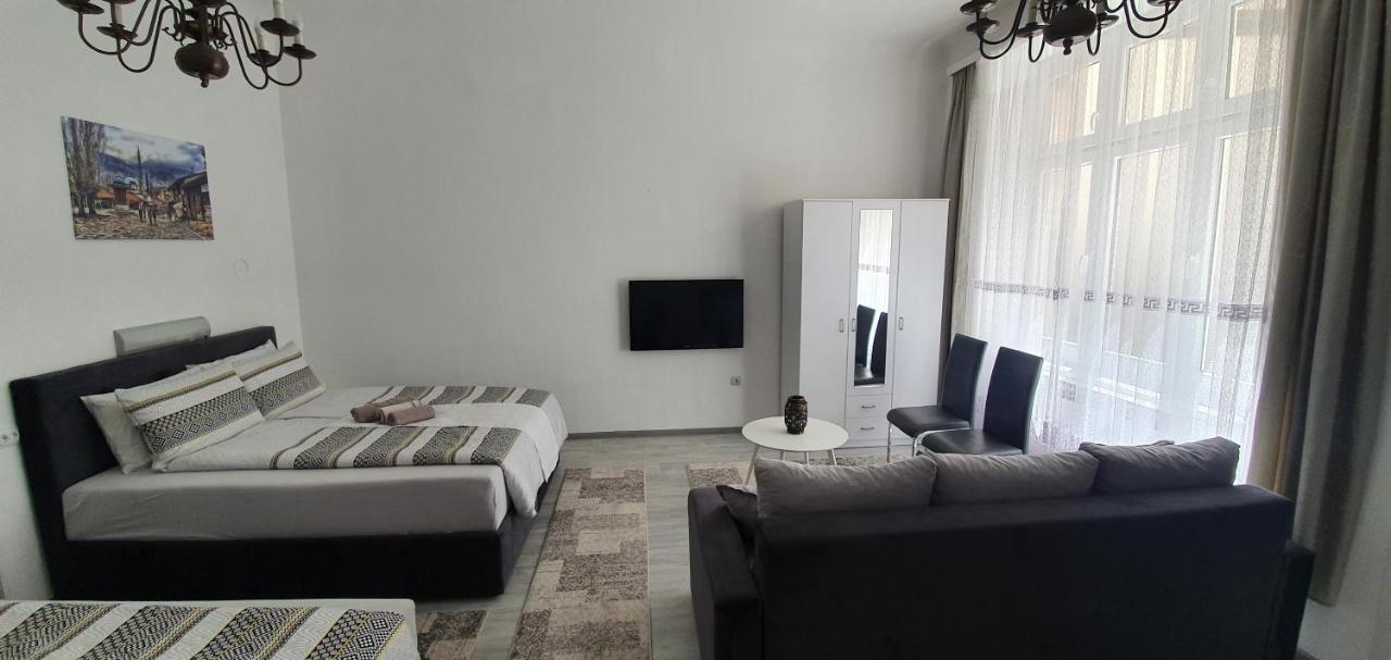 Ferhadija A&E Apartment SJJ Esterno foto