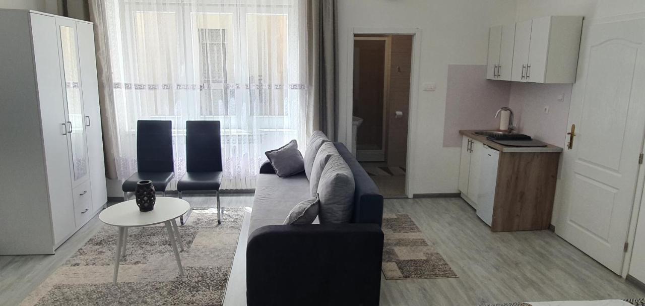 Ferhadija A&E Apartment SJJ Esterno foto