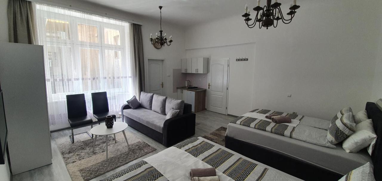 Ferhadija A&E Apartment SJJ Esterno foto