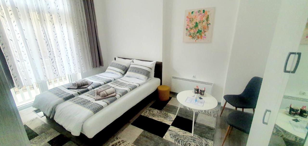 Ferhadija A&E Apartment SJJ Esterno foto